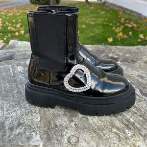 Zara Kids Heart Buckle Boots Size 1.5